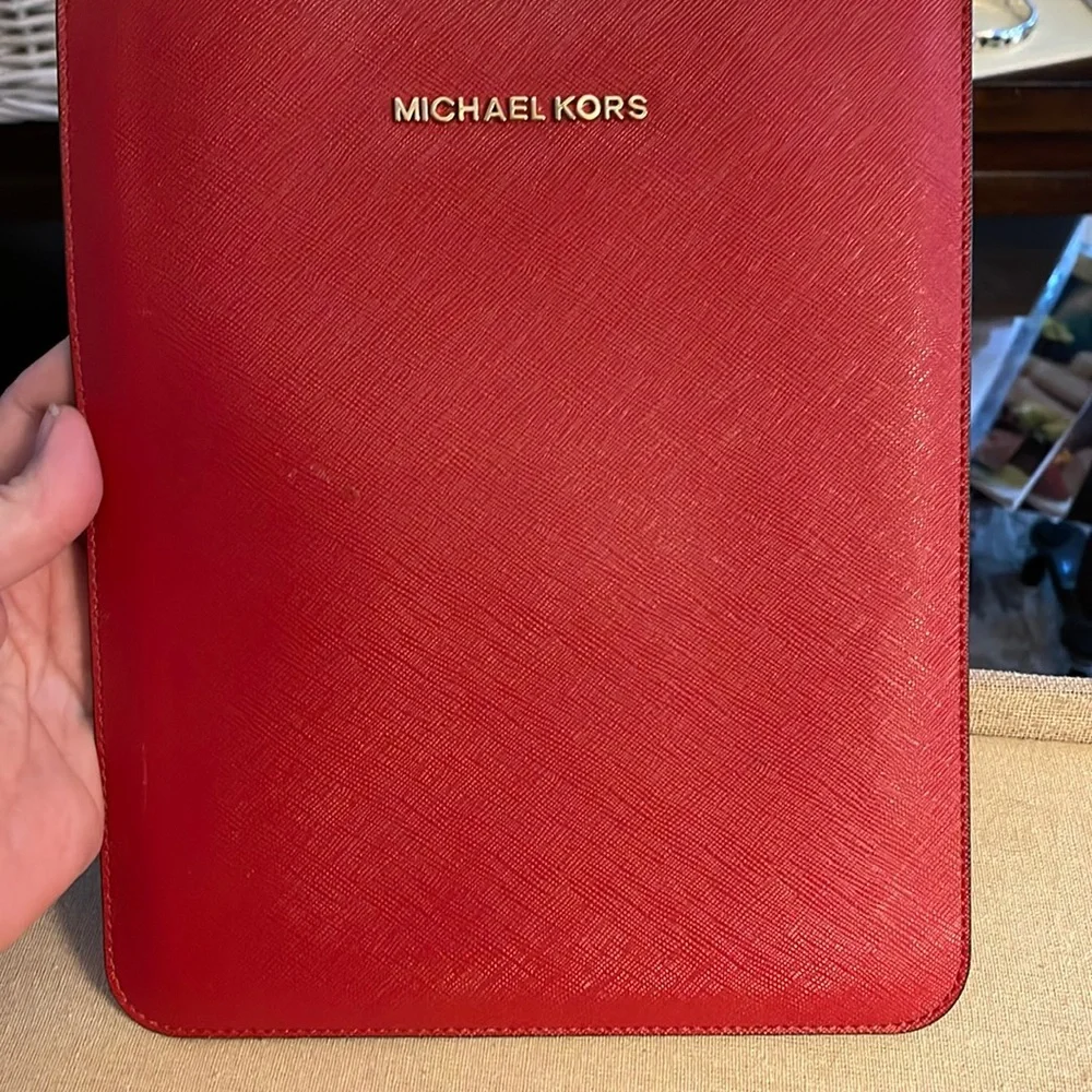 NWOT MICHAEL KORS Red Saffiano Leather iPad Padded Sleeve /Pouch /Case /Cover